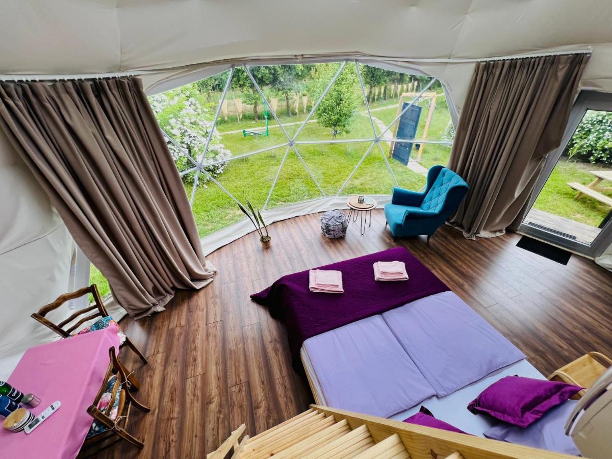 Glamping Stacja Zieleniec W Naleczowie Luxury tent