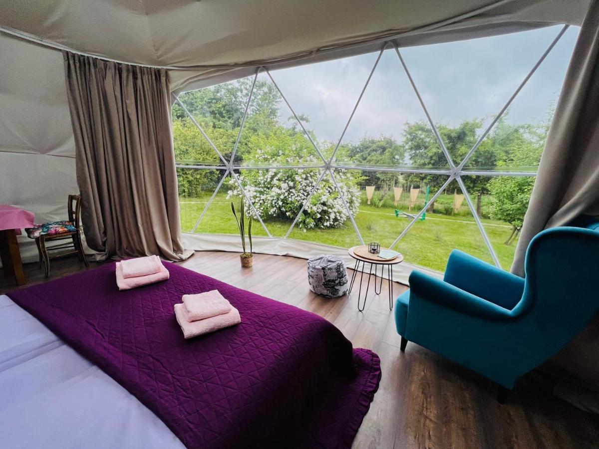 Glamping Stacja Zieleniec W Naleczowie *