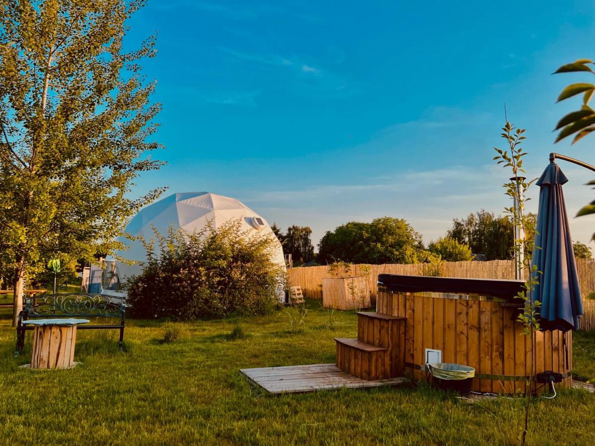 Luxury tent Glamping Stacja Zieleniec W Naleczowie