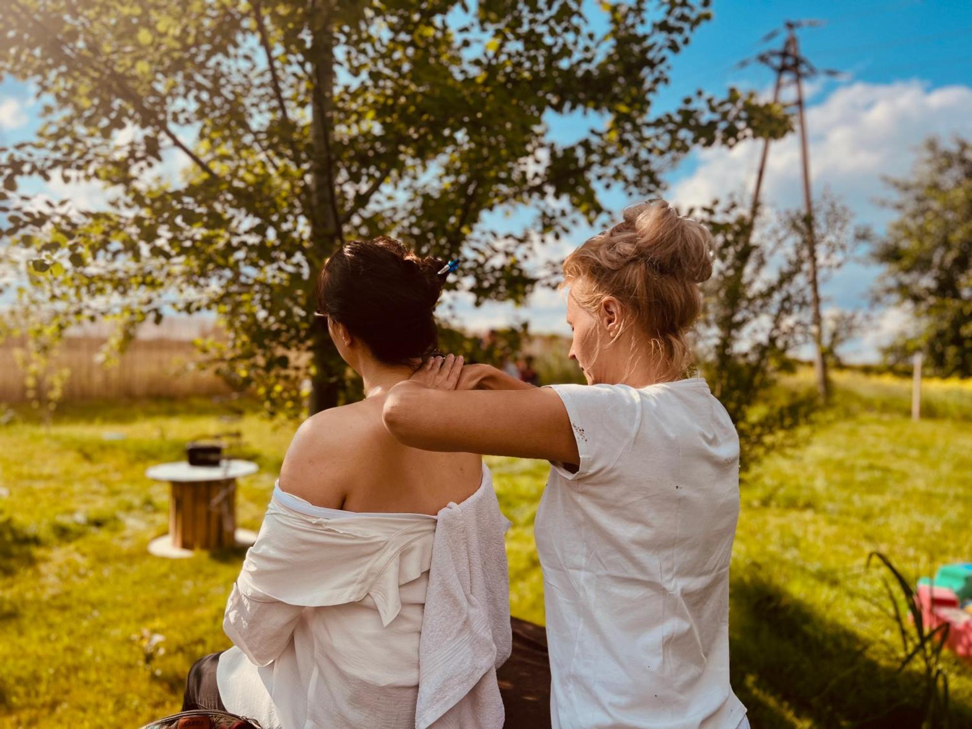 Glamping Stacja Zieleniec W Naleczowie Naleczow